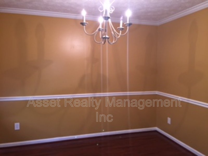 8212 Tangle Grove Lane property image