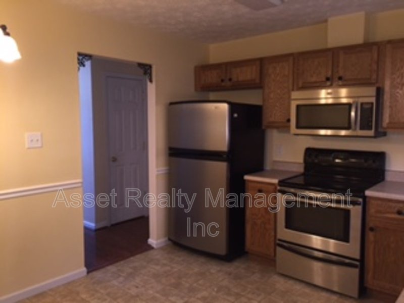 8212 Tangle Grove Lane property image