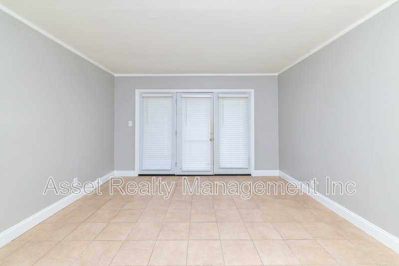 431 Canberra Drive - 431 property image