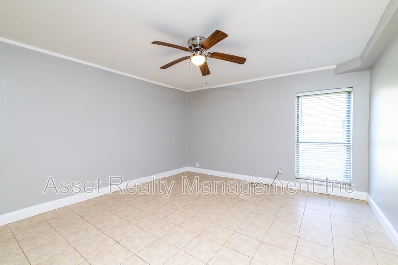 431 Canberra Drive - 431 property image