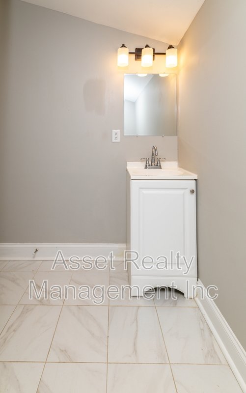 1715 Fay Street property image