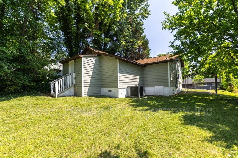 1715 Fay Street property image