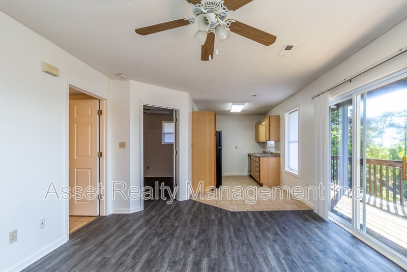 616.618.622. 628 North Cunningham Road - 628 #2 property image