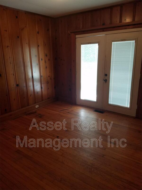 2033 Decatur Highway property image