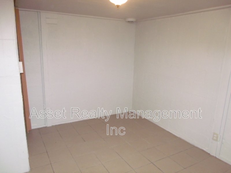 102 Wainwright property image