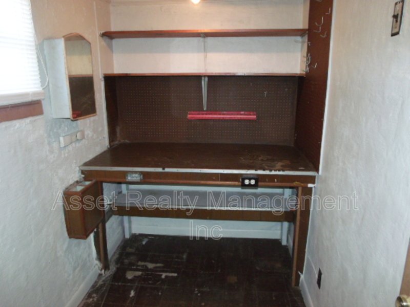 102 Wainwright property image