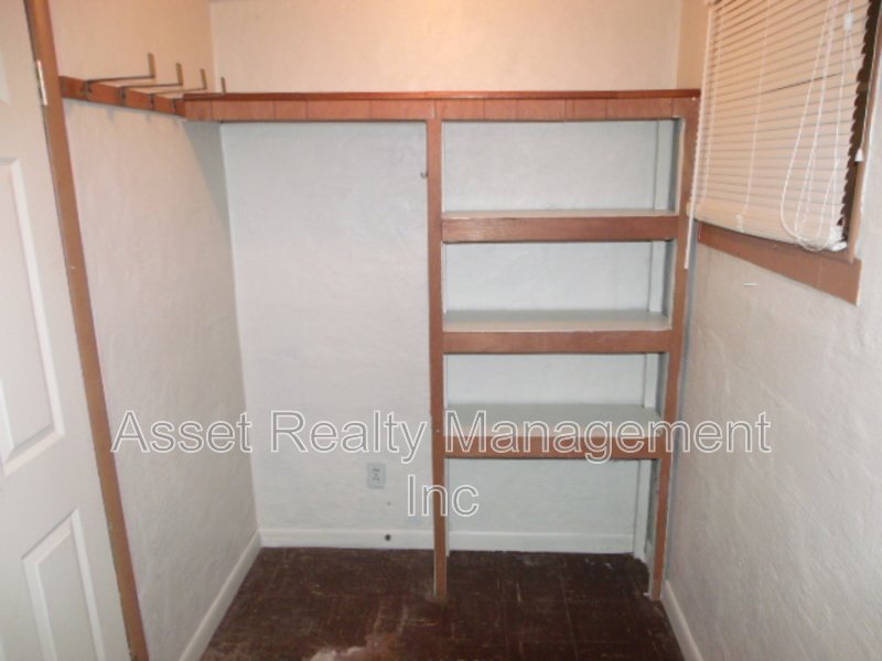 102 Wainwright property image
