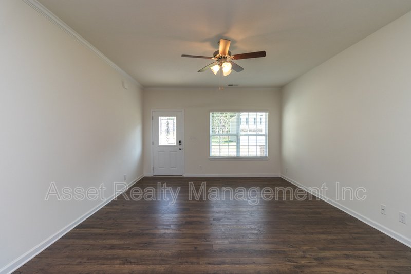 4831 Birchcrest Lane property image