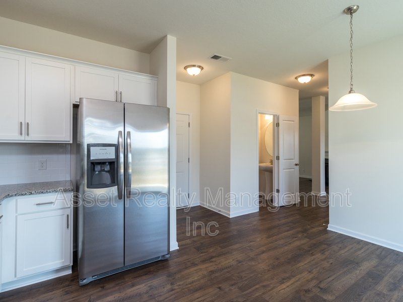 4831 Birchcrest Lane property image