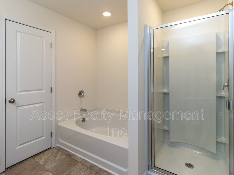 4831 Birchcrest Lane property image