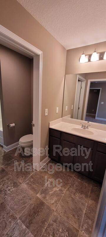 103 W. Rarity Ridge Pkwy property image