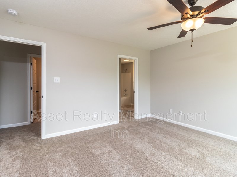 628 Drakewood Road property image