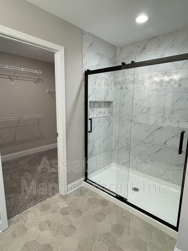 338 Broadberry Avenue property image