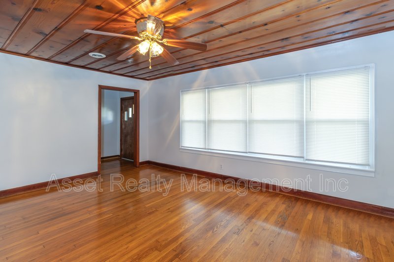 6520 Jackie Lane property image