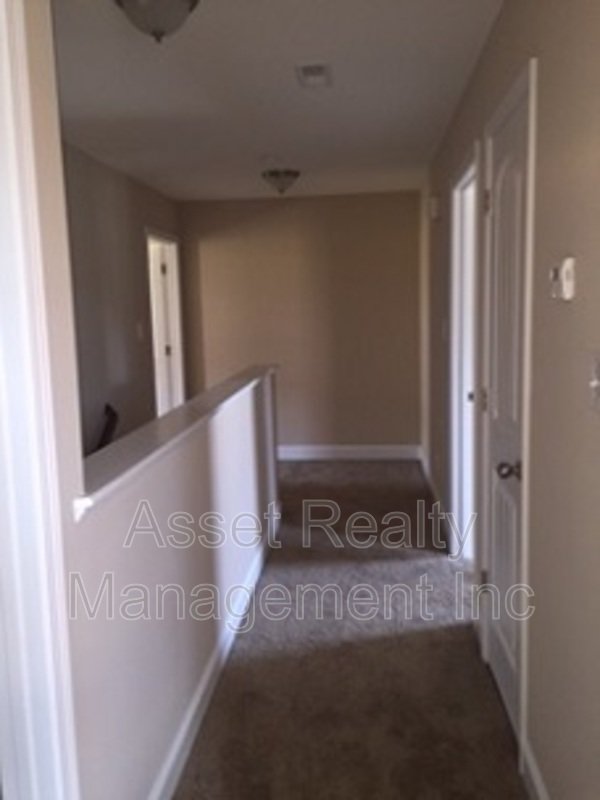 6021 Loftis Creek Lane property image