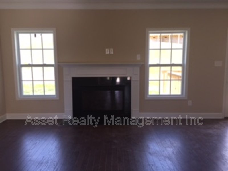 6021 Loftis Creek Lane property image