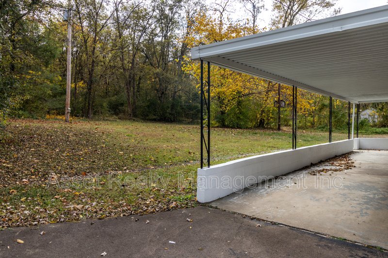 6520 Jackie Lane property image