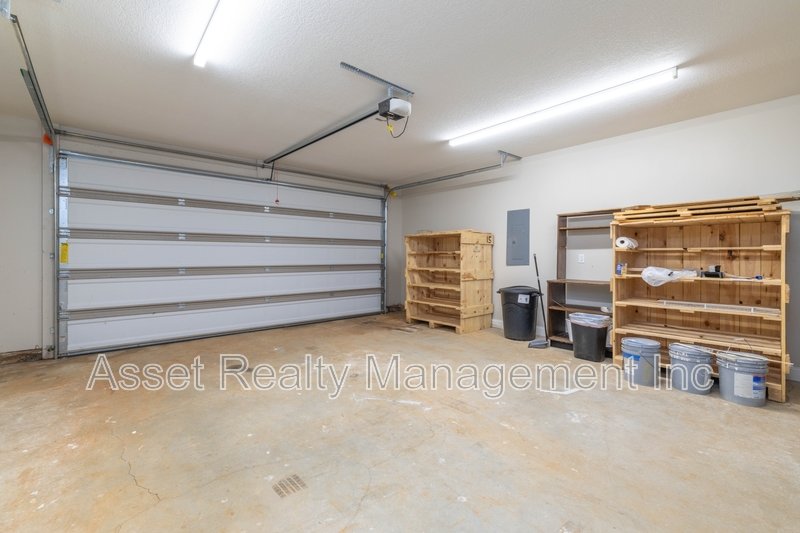 127 South Van Gilder Way property image