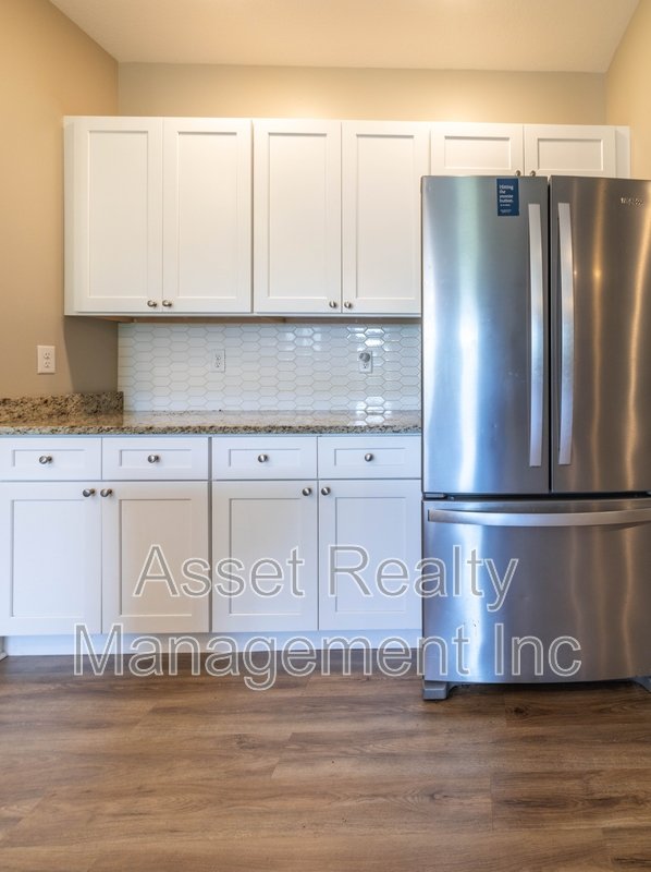 127 South Van Gilder Way property image