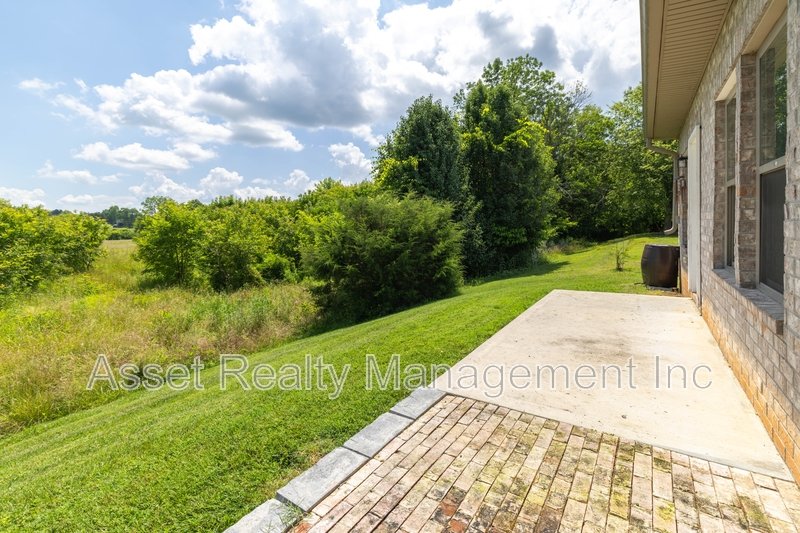 127 South Van Gilder Way property image