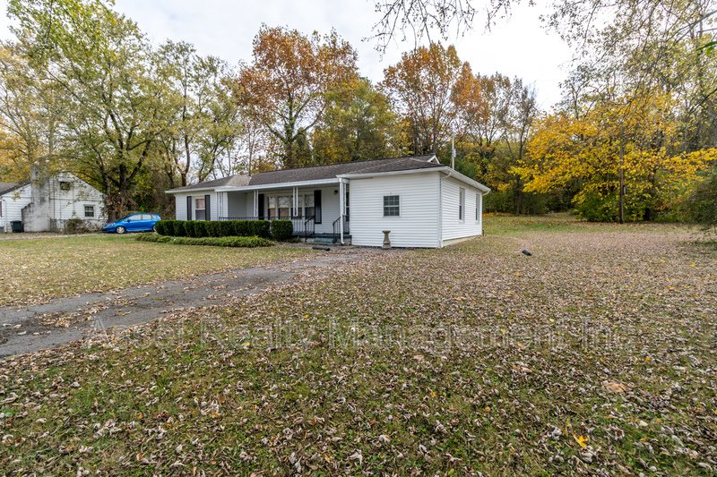 6520 Jackie Lane property image