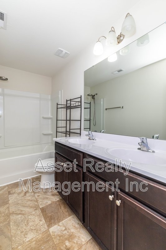2326 McCampbell Wells Way property image