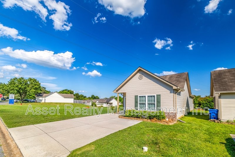 5532 Libby Way property image