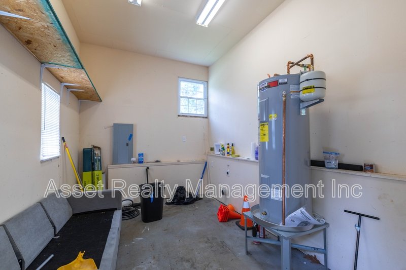 201 Farlow Drive property image