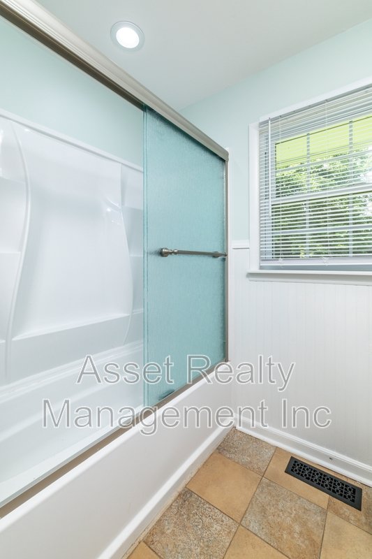 201 Farlow Drive property image