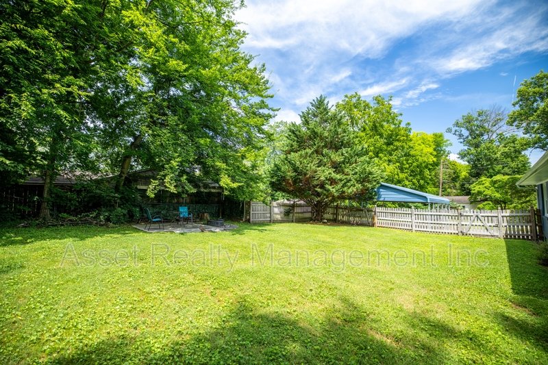 201 Farlow Drive property image