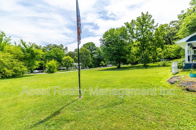 201 Farlow Drive property image