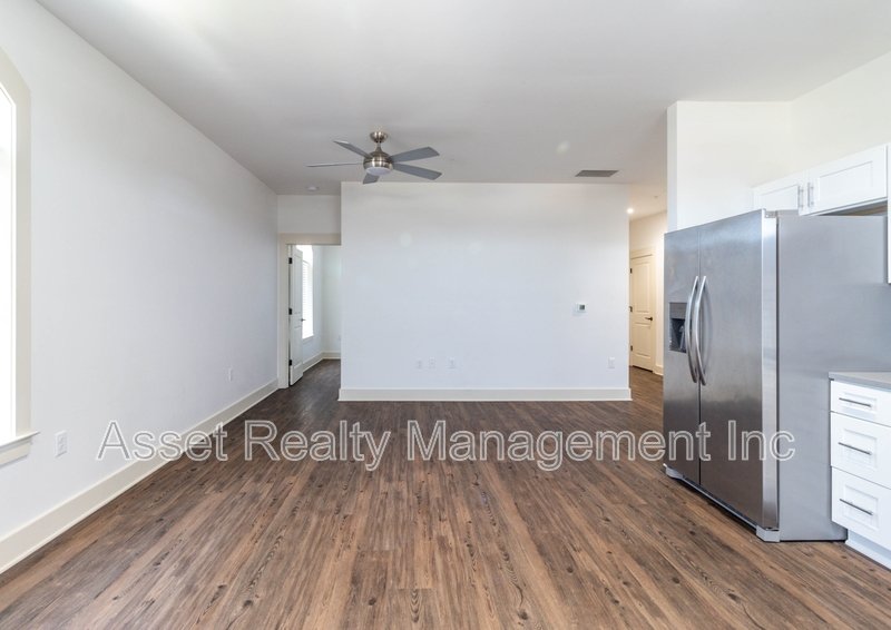 1110 Franck Street - 206 property image