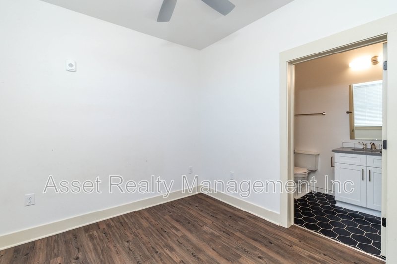 1110 Franck Street - 206 property image