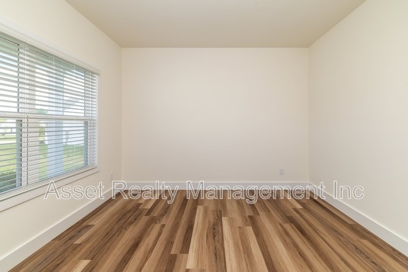 5163 Runnerstone Road property image