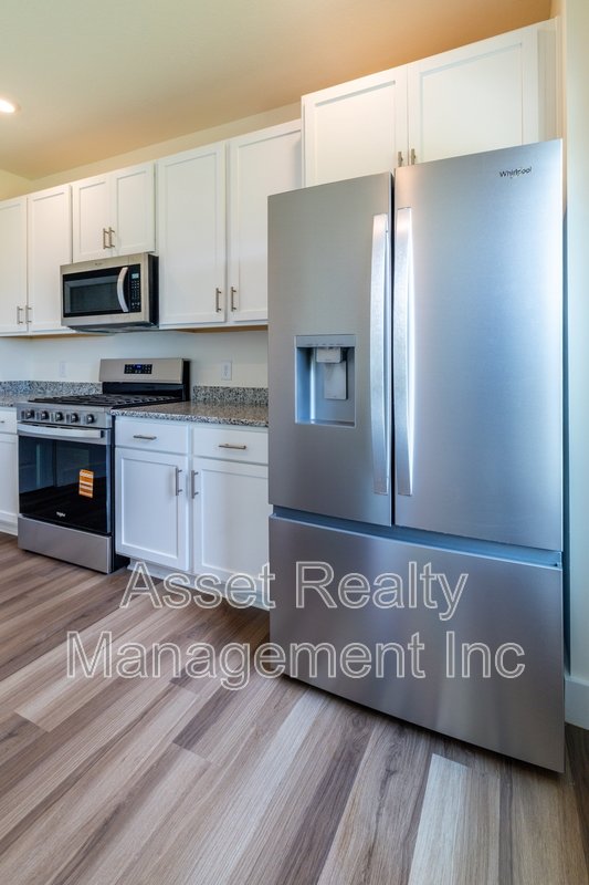 5163 Runnerstone Road property image