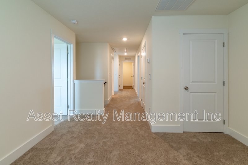 5163 Runnerstone Road property image