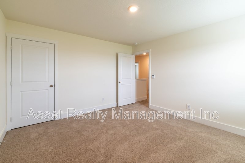 5163 Runnerstone Road property image