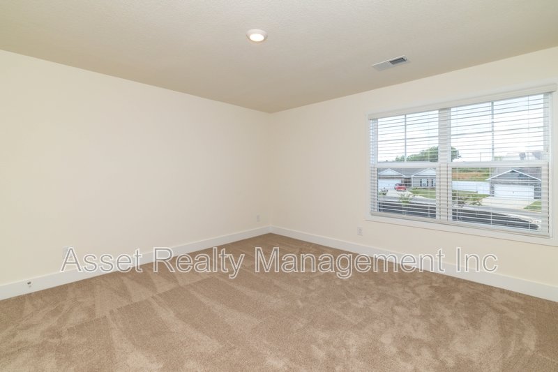 5163 Runnerstone Road property image