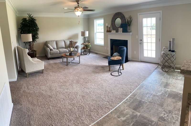 1160 Cloud View Drive property image