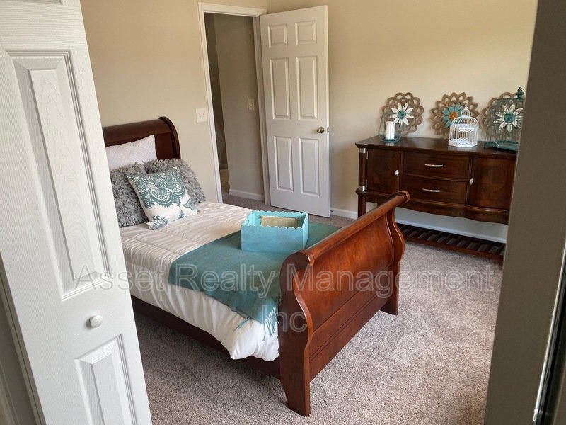 1160 Cloud View Drive property image