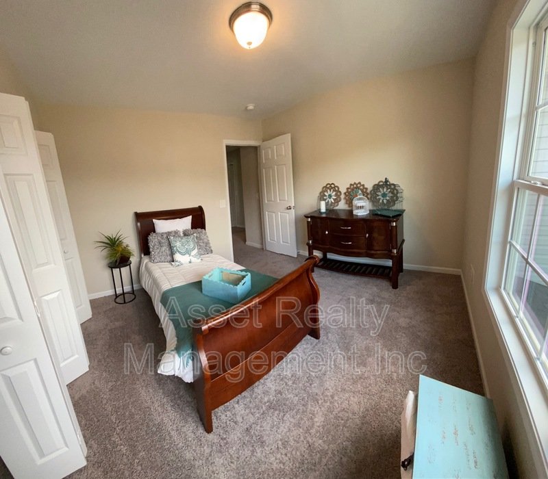 1160 Cloud View Drive property image