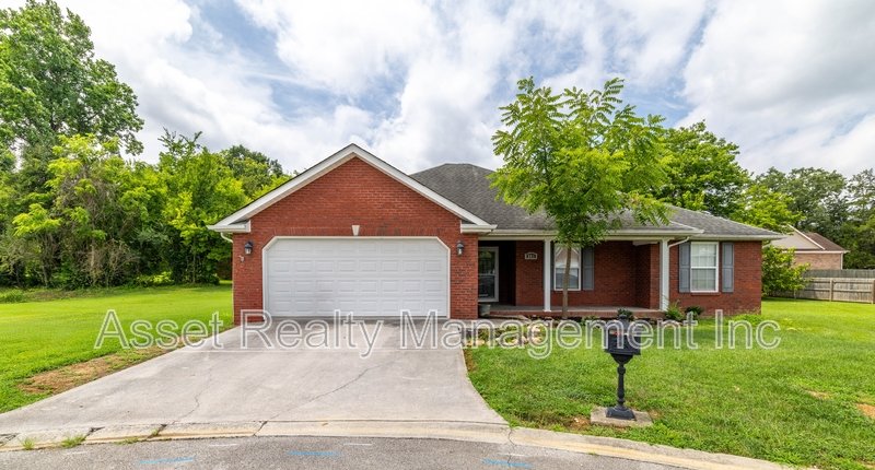 801 Colonial Estates Way property image