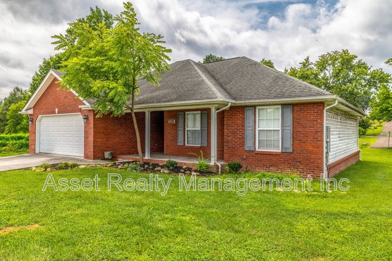 801 Colonial Estates Way property image