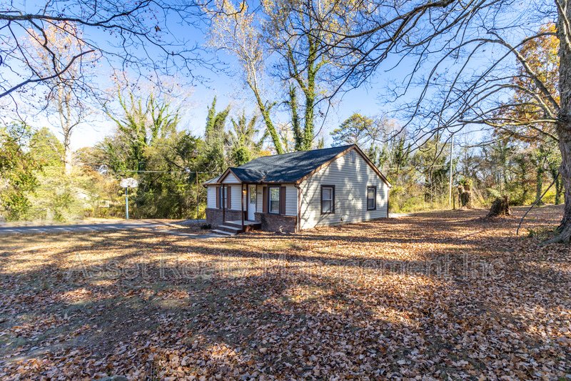 4864 Shell Lane property image