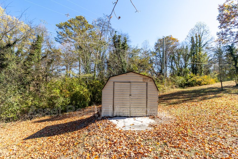 4864 Shell Lane property image