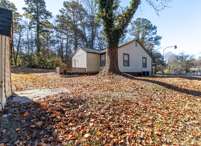 4864 Shell Lane property image