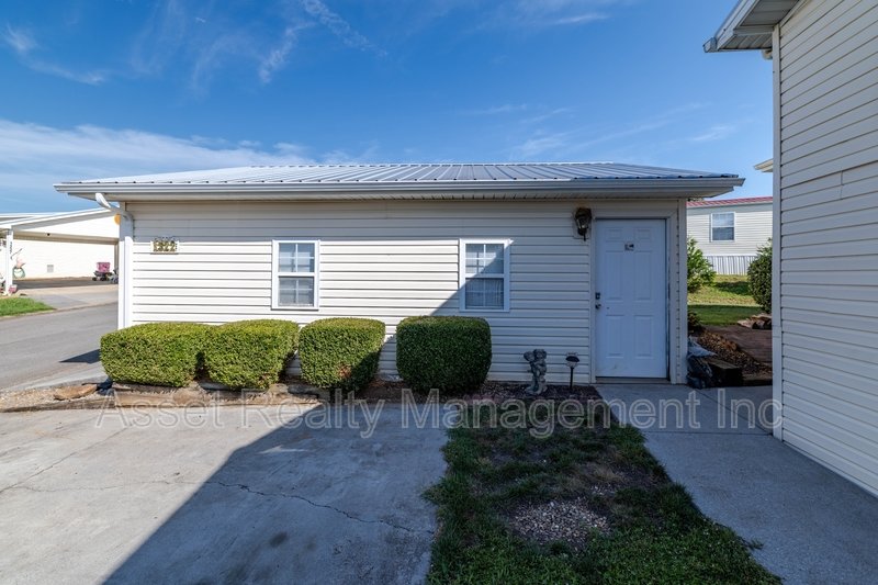 1322 Silver Charm Way property image