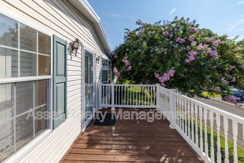 1322 Silver Charm Way property image