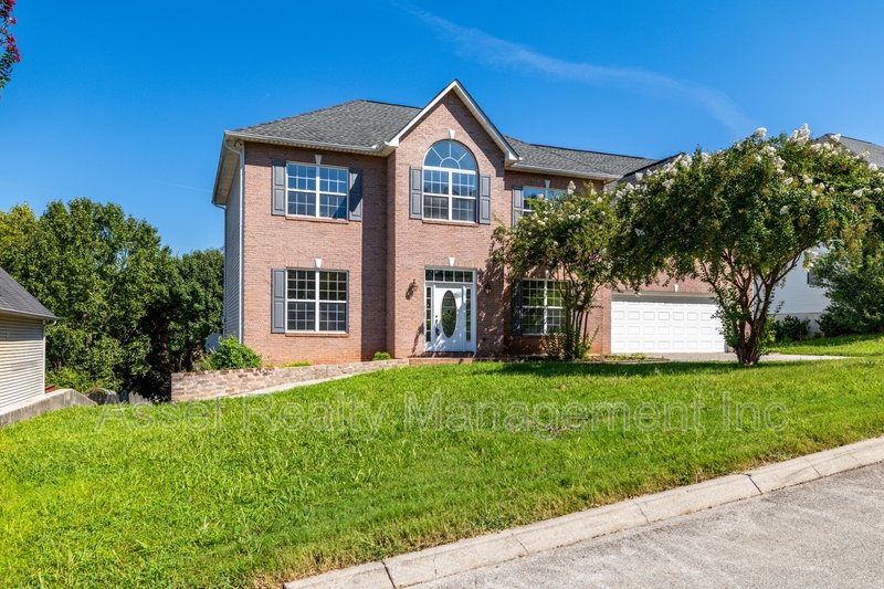 1217 Dreamview Lane property image