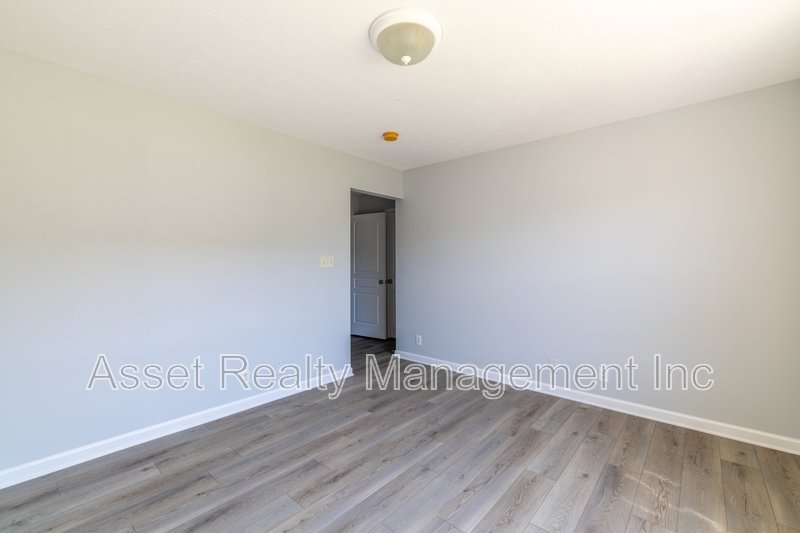 1217 Dreamview Lane property image